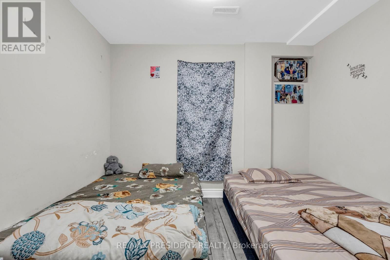 118 CHARTERS ROAD Image 32