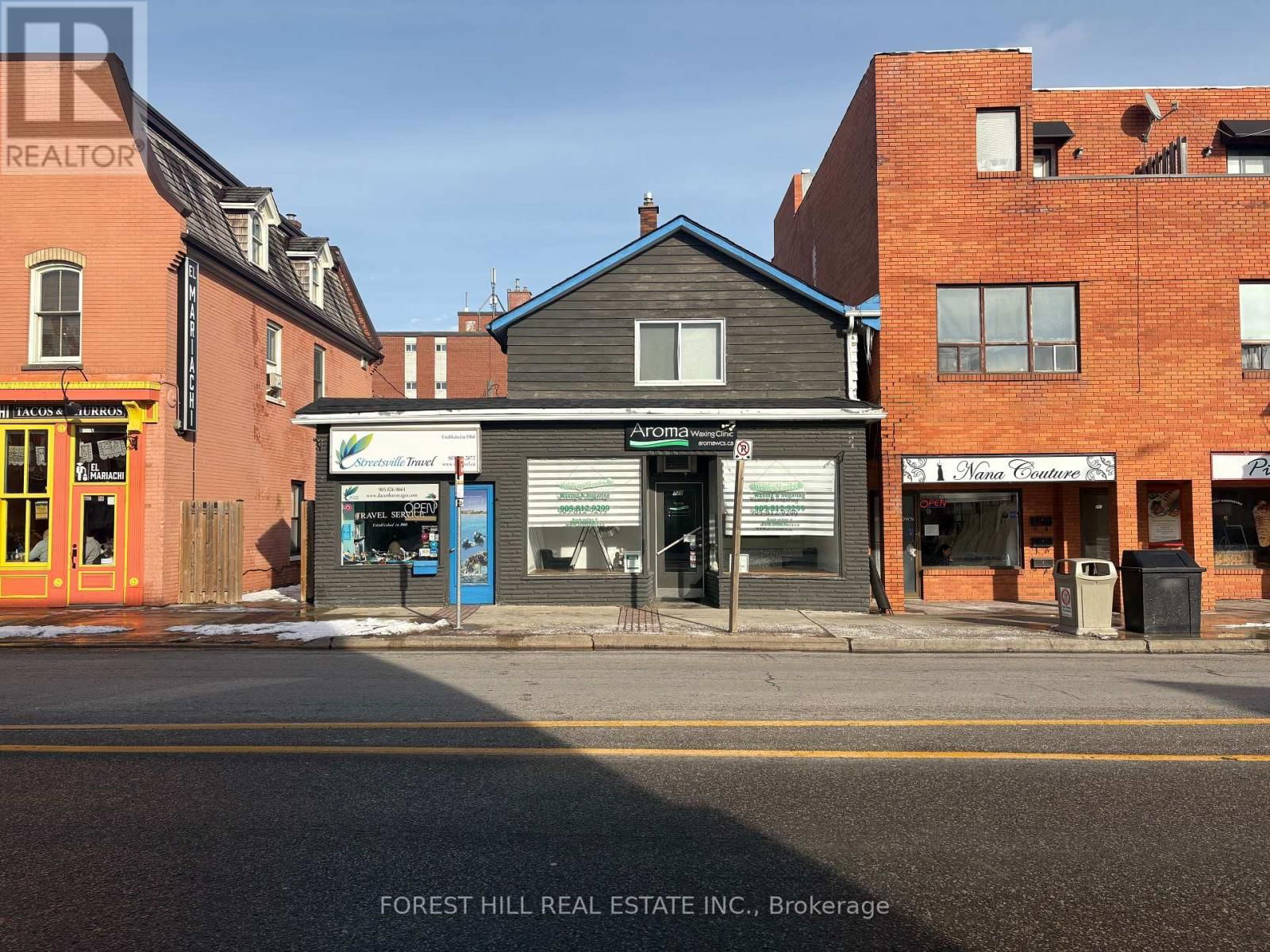 B - 239 QUEEN STREET SOUTH Image 2