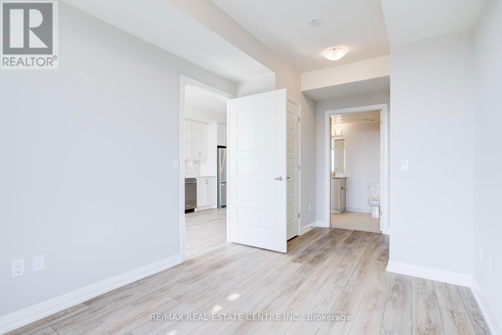 1110 - 3006 WILLAM CUTMORE BOULEVARD Image 11