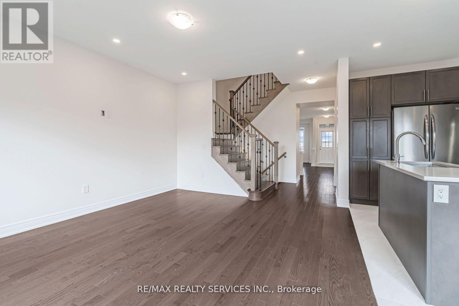 25 ENCLAVE TRAIL Image 11