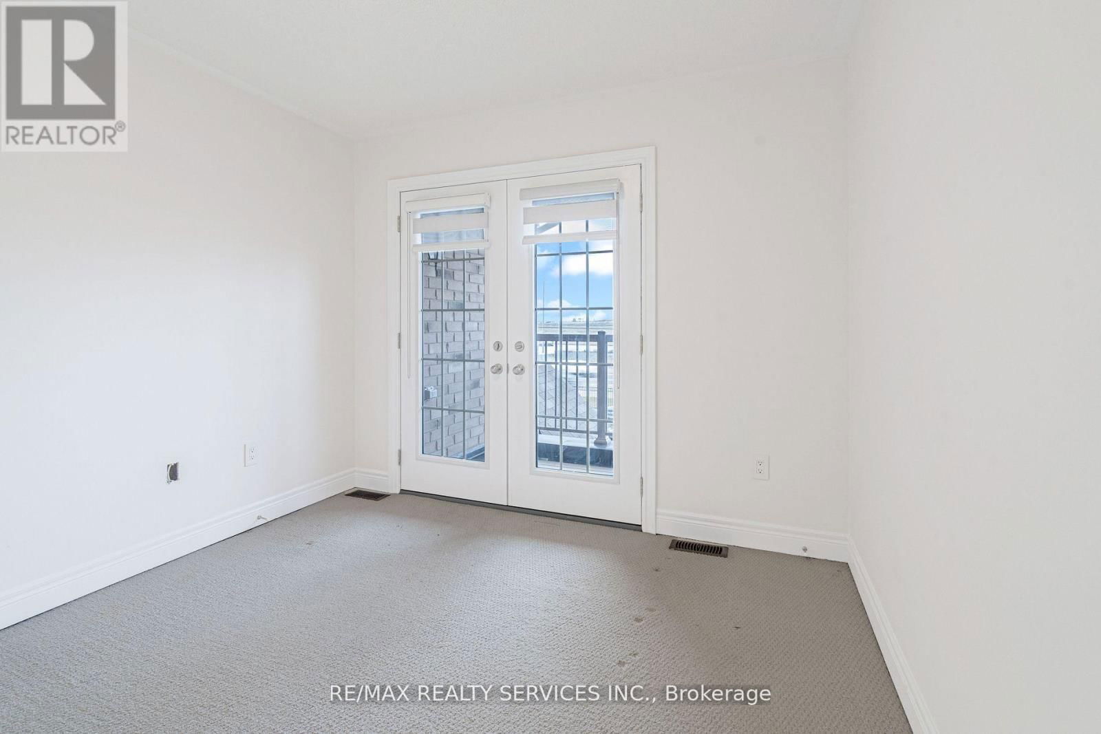25 ENCLAVE TRAIL Image 19