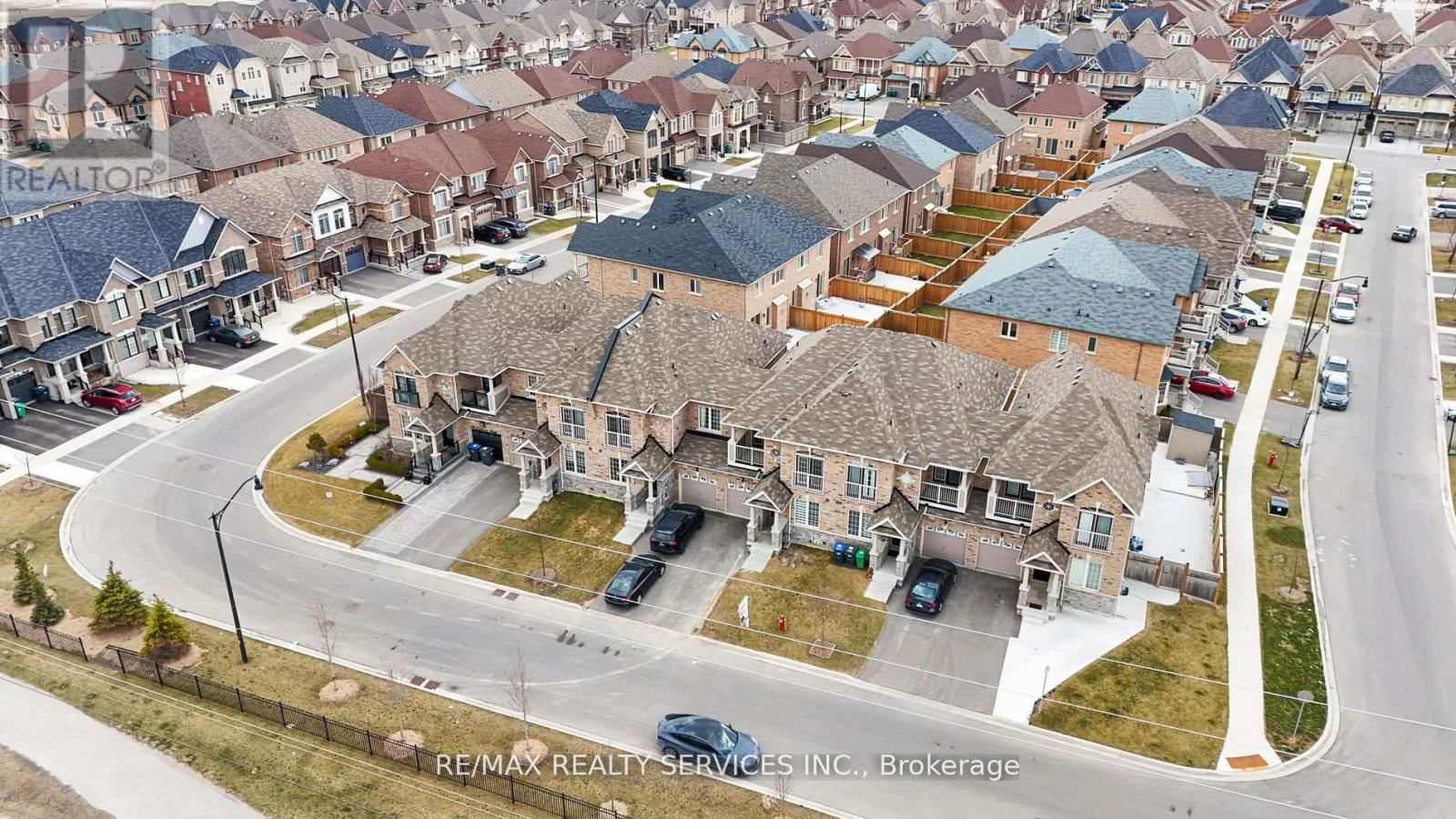 25 ENCLAVE TRAIL Image 39
