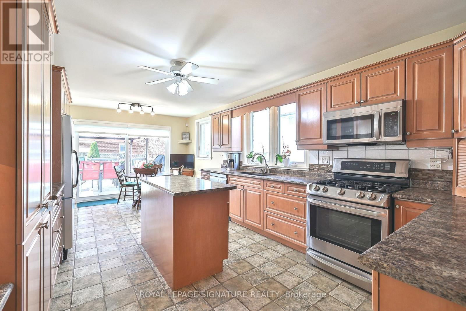 3545 TWINMAPLE DRIVE Image 19