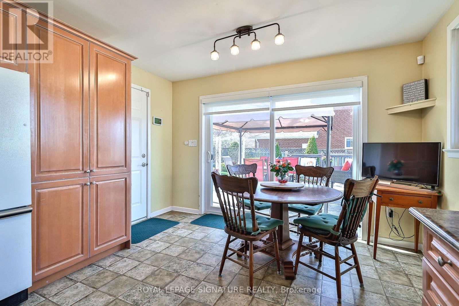 3545 TWINMAPLE DRIVE Image 24