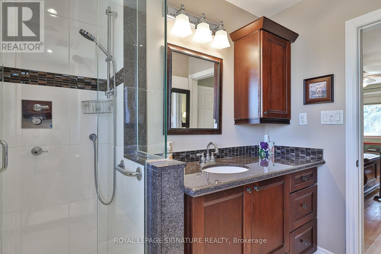 3545 TWINMAPLE DRIVE Image 31