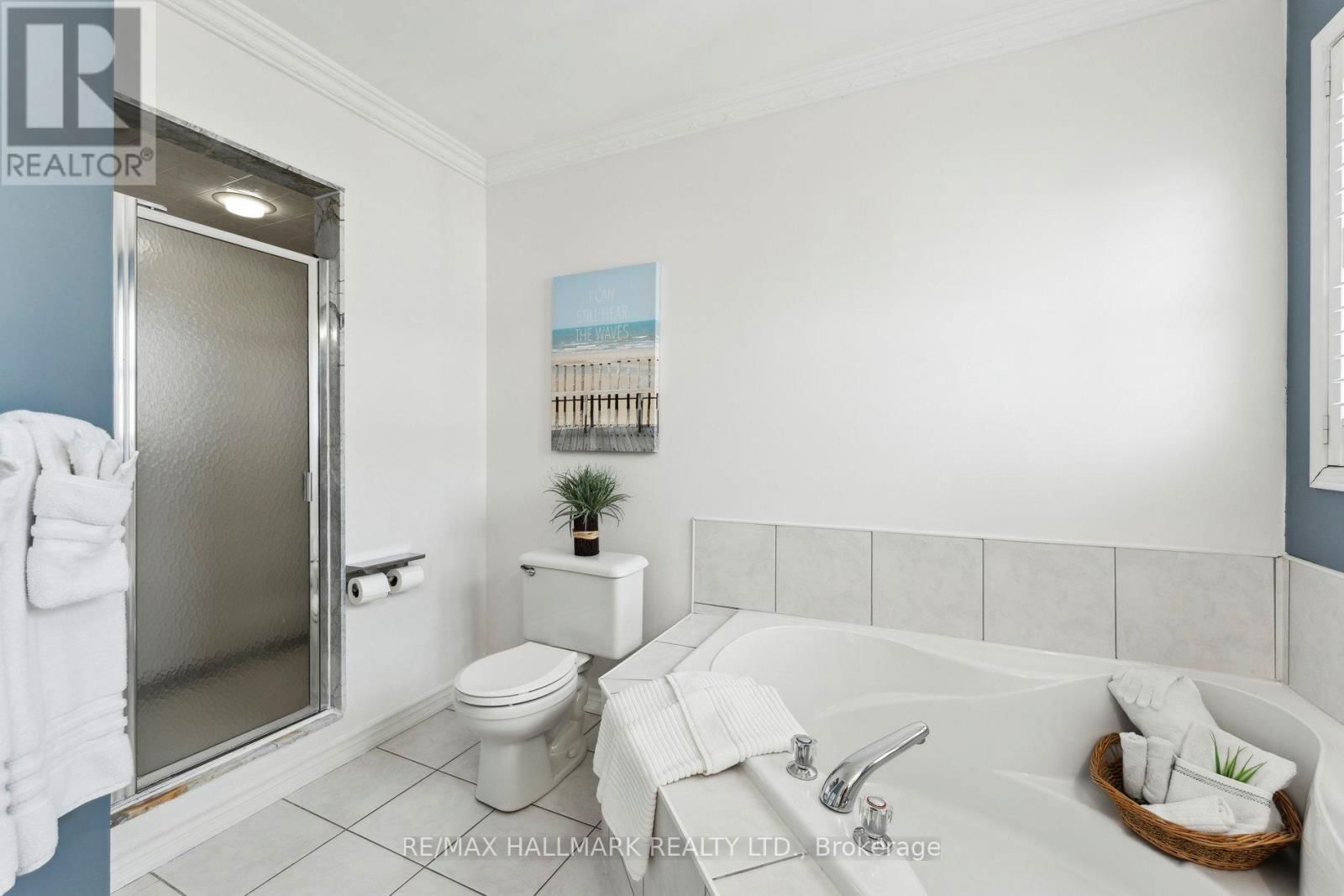 128 SEASIDE CIRCLE Image 22