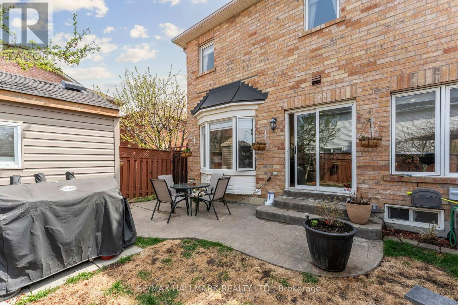 128 SEASIDE CIRCLE Image 46