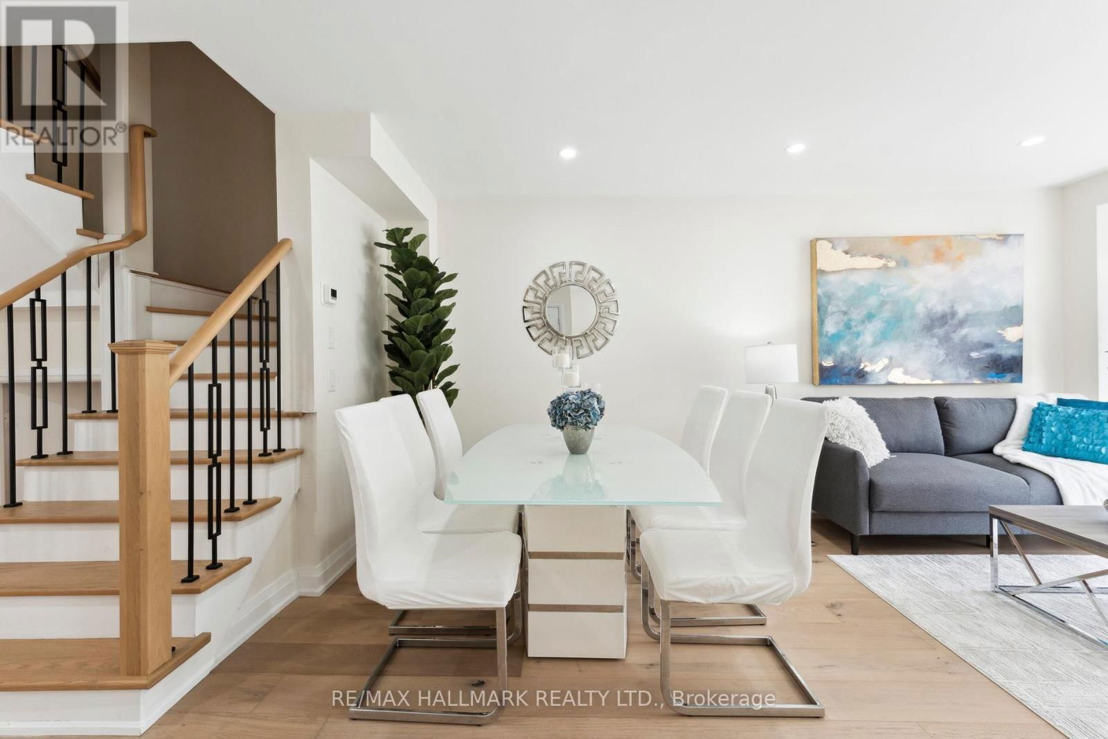 128 SEASIDE CIRCLE Image 6