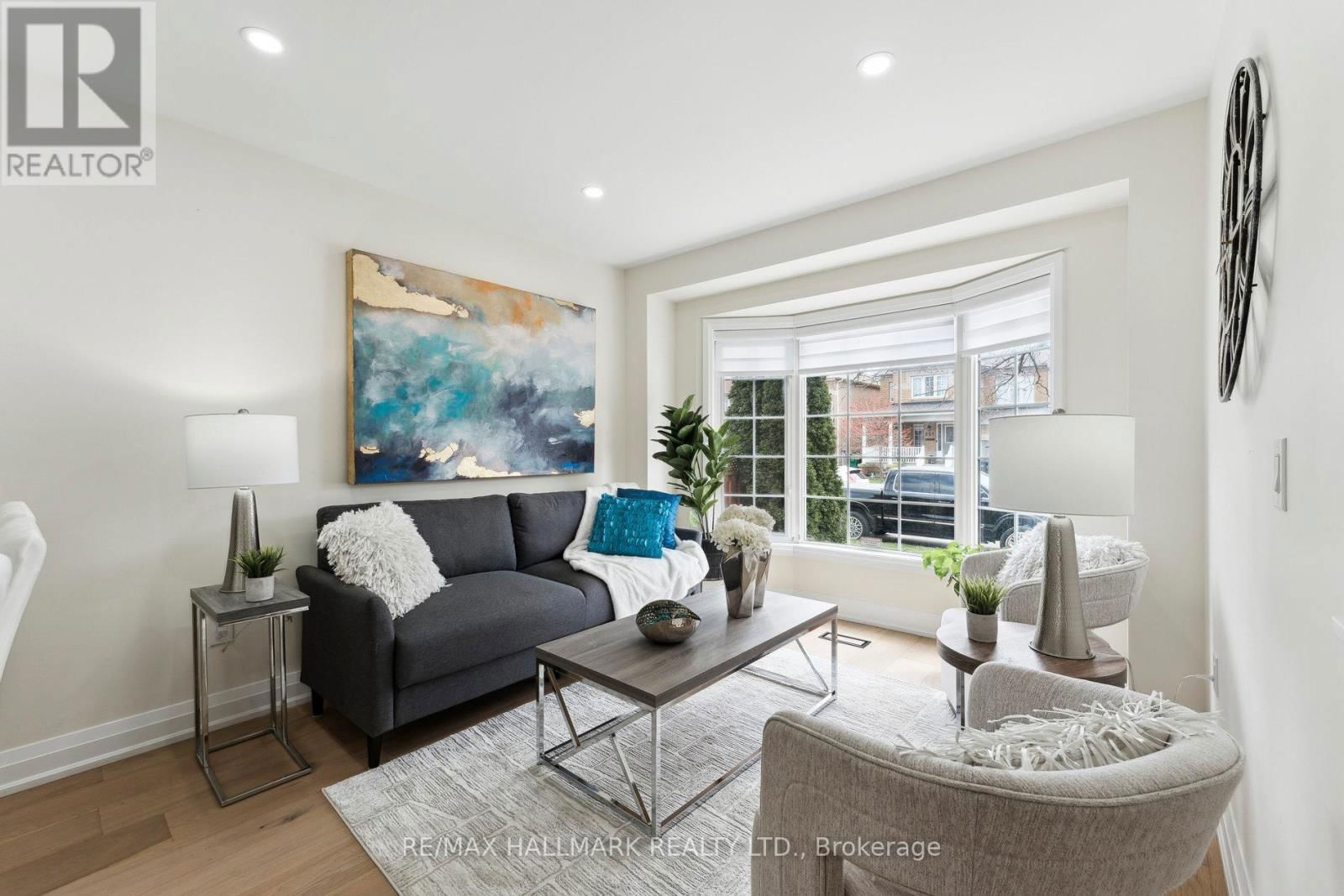128 SEASIDE CIRCLE Image 7