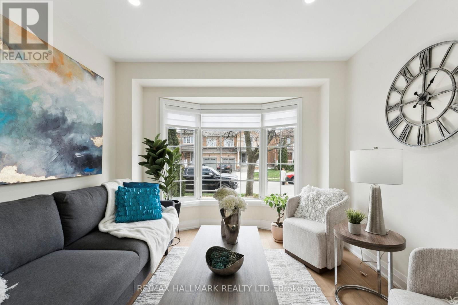128 SEASIDE CIRCLE Image 9