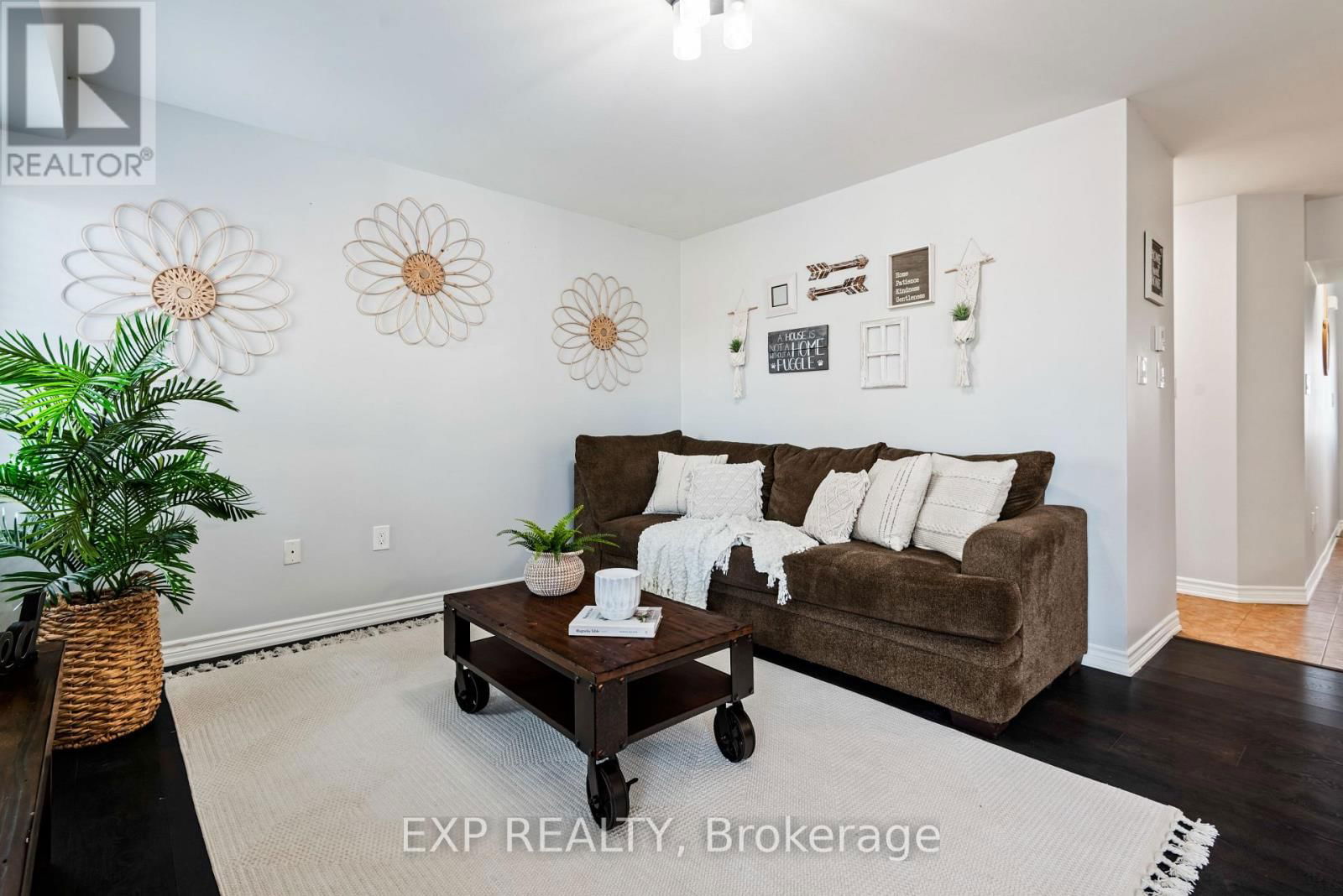 50 ENFORD CRESCENT Image 14