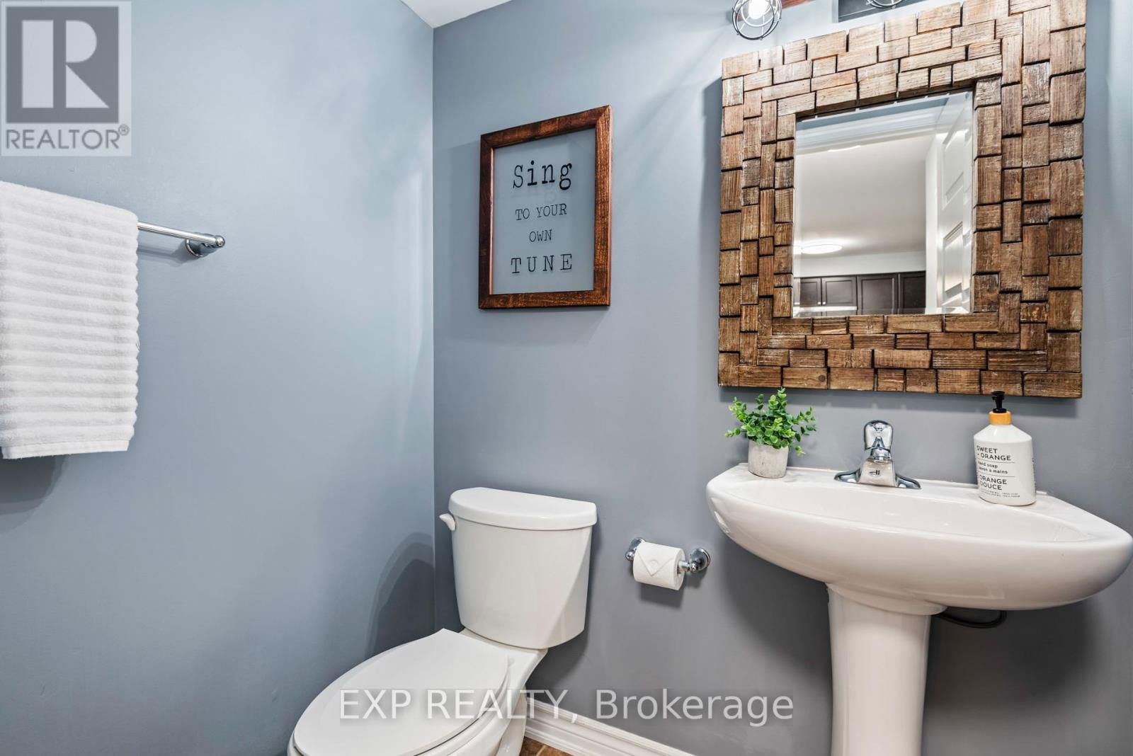 50 ENFORD CRESCENT Image 17