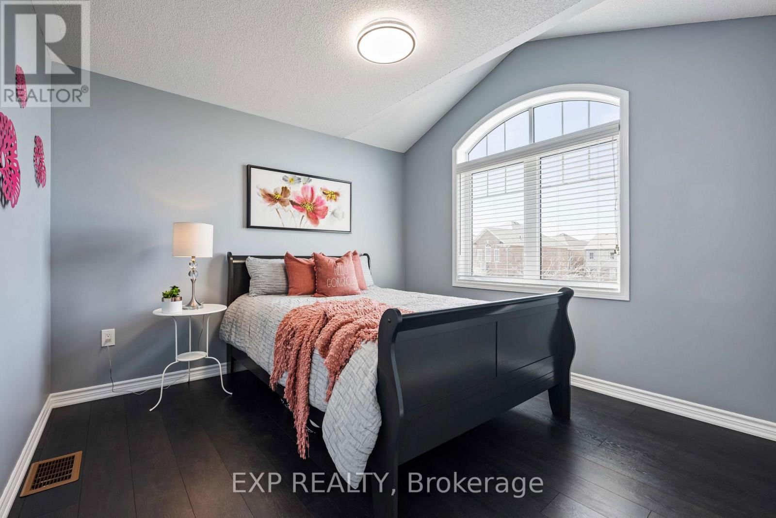 50 ENFORD CRESCENT Image 20