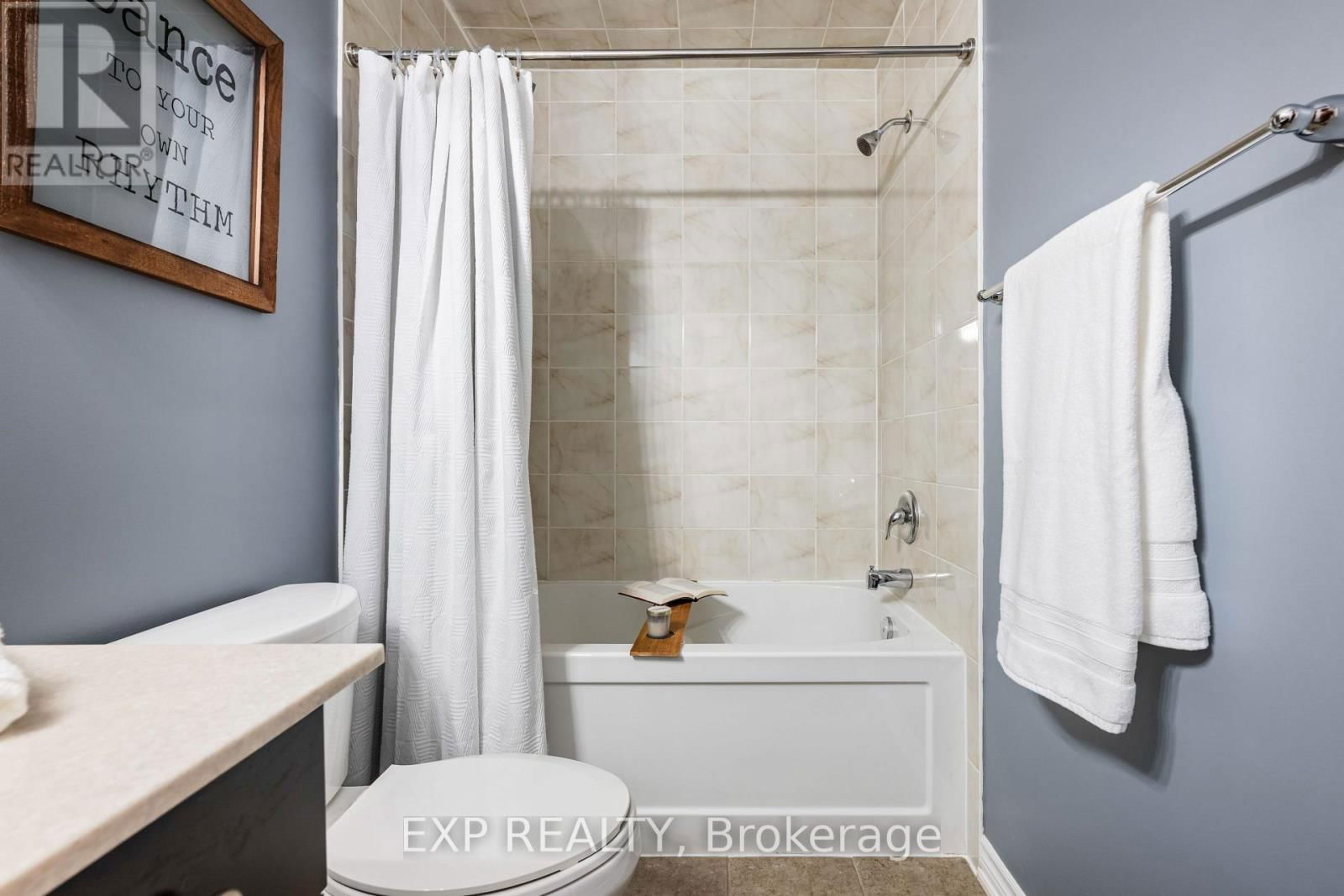 50 ENFORD CRESCENT Image 32