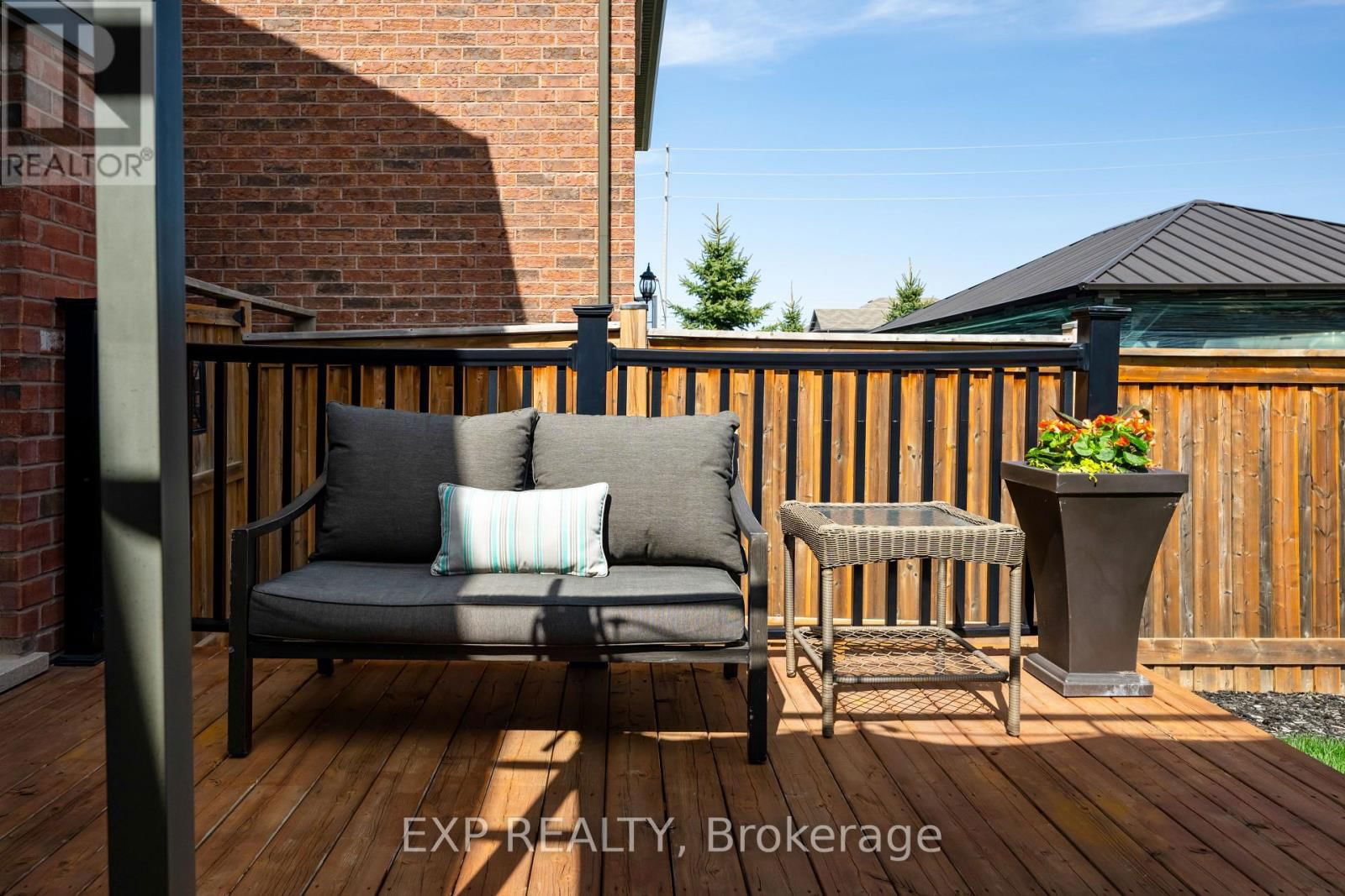 50 ENFORD CRESCENT Image 39