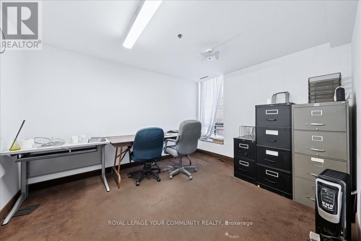 16 - 101 TORO ROAD NORTH Image 11