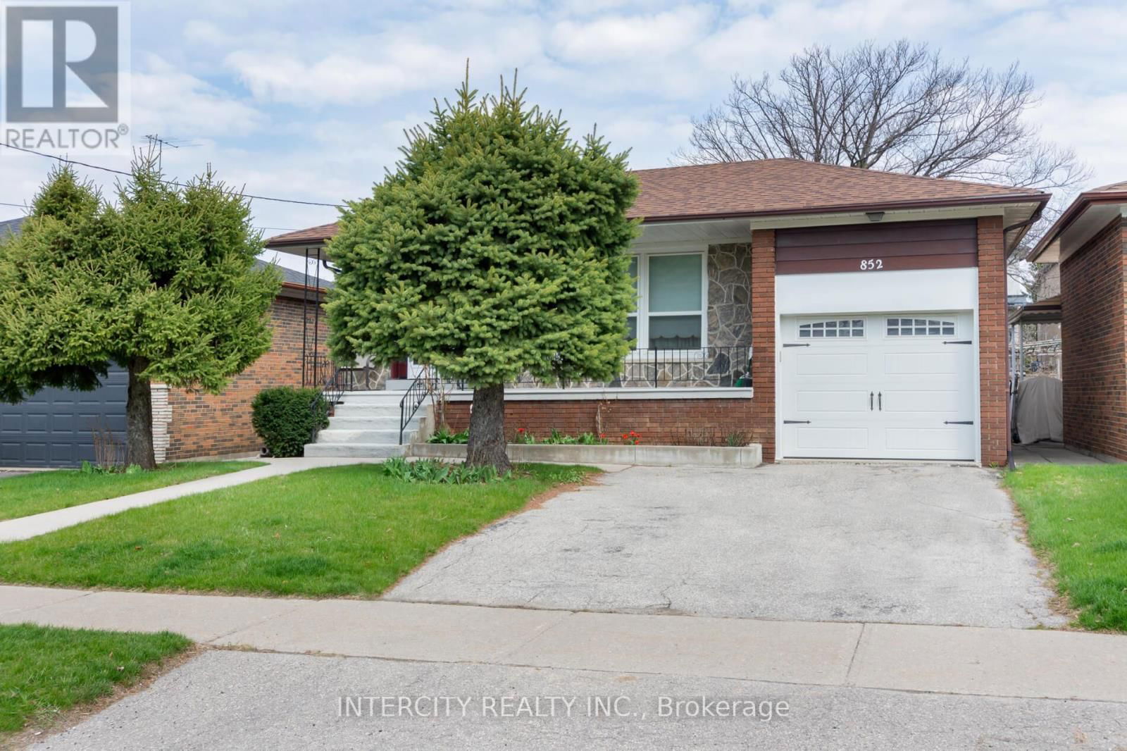 852 GLENCAIRN AVENUE Image 2