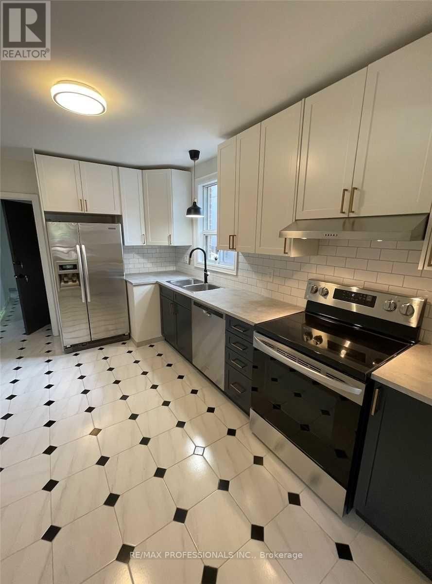 Main - 41 WOOLGAR AVENUE Image 3