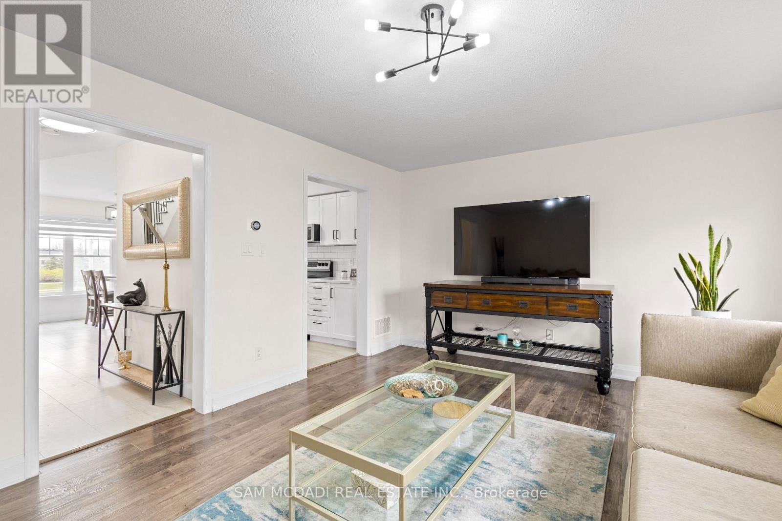 2424 COHO WAY Image 11