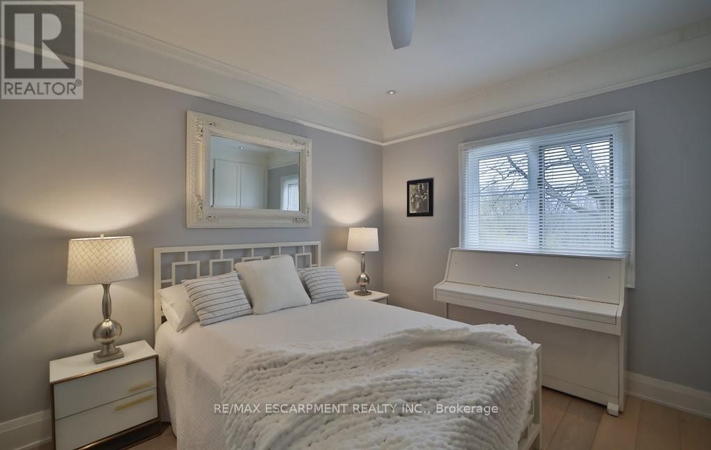 4028 MILLAR CRESCENT Image 17