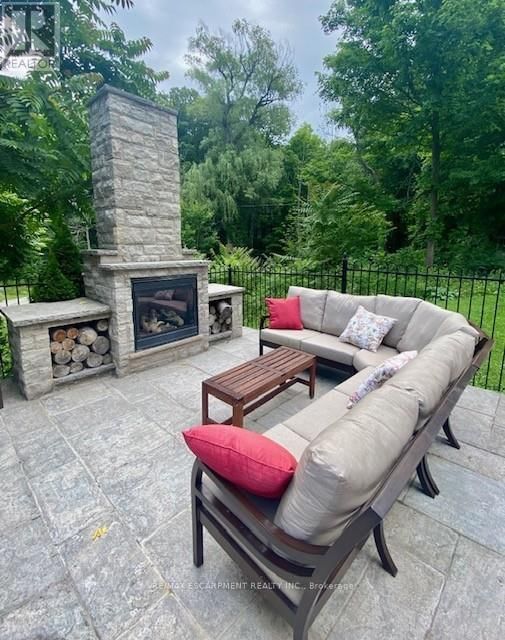 4028 MILLAR CRESCENT Image 32