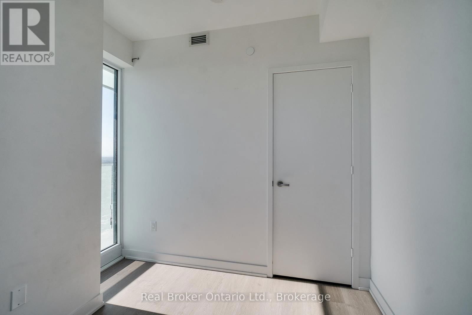 3009 - 3883 QUARTZ ROAD Image 15