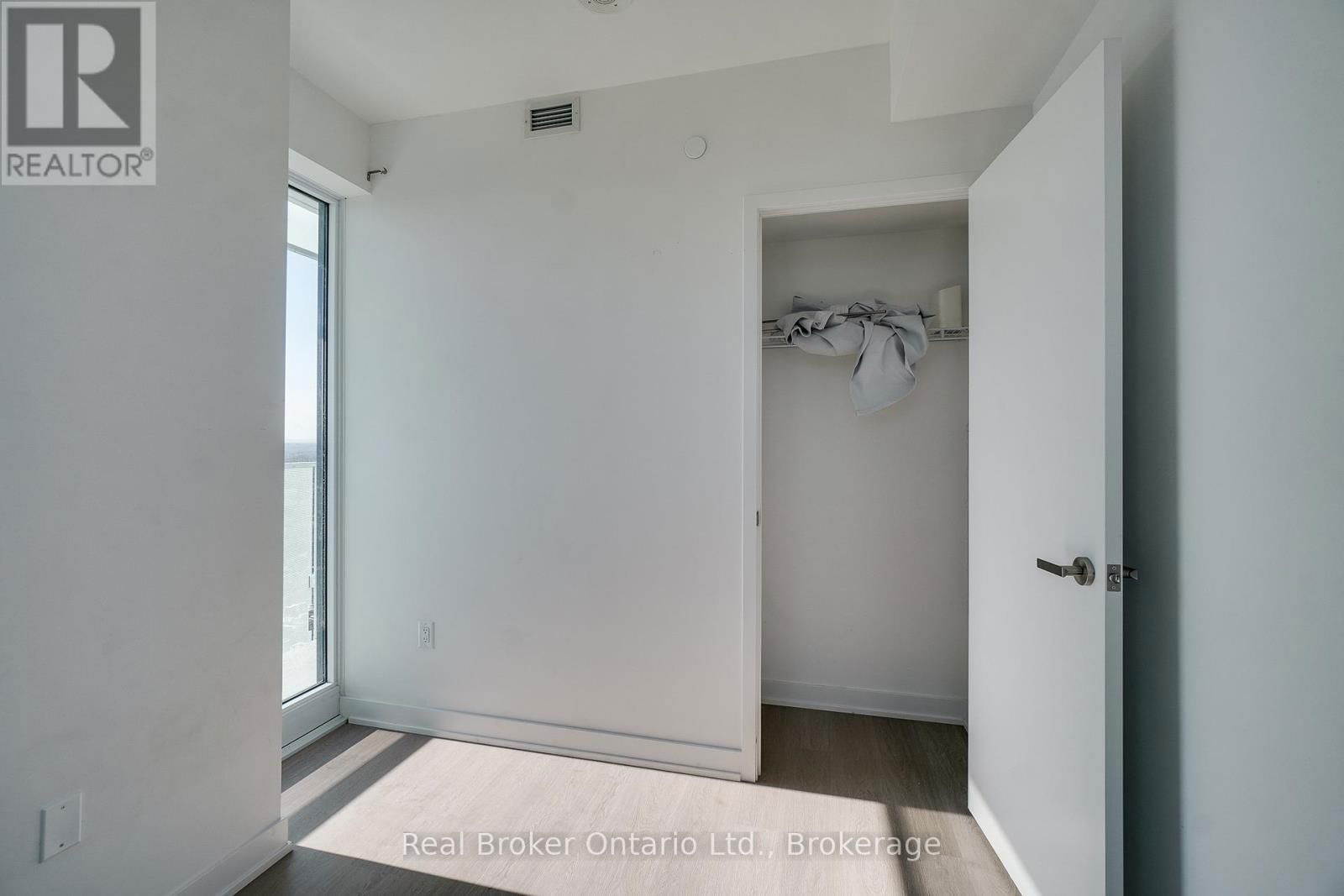 3009 - 3883 QUARTZ ROAD Image 16
