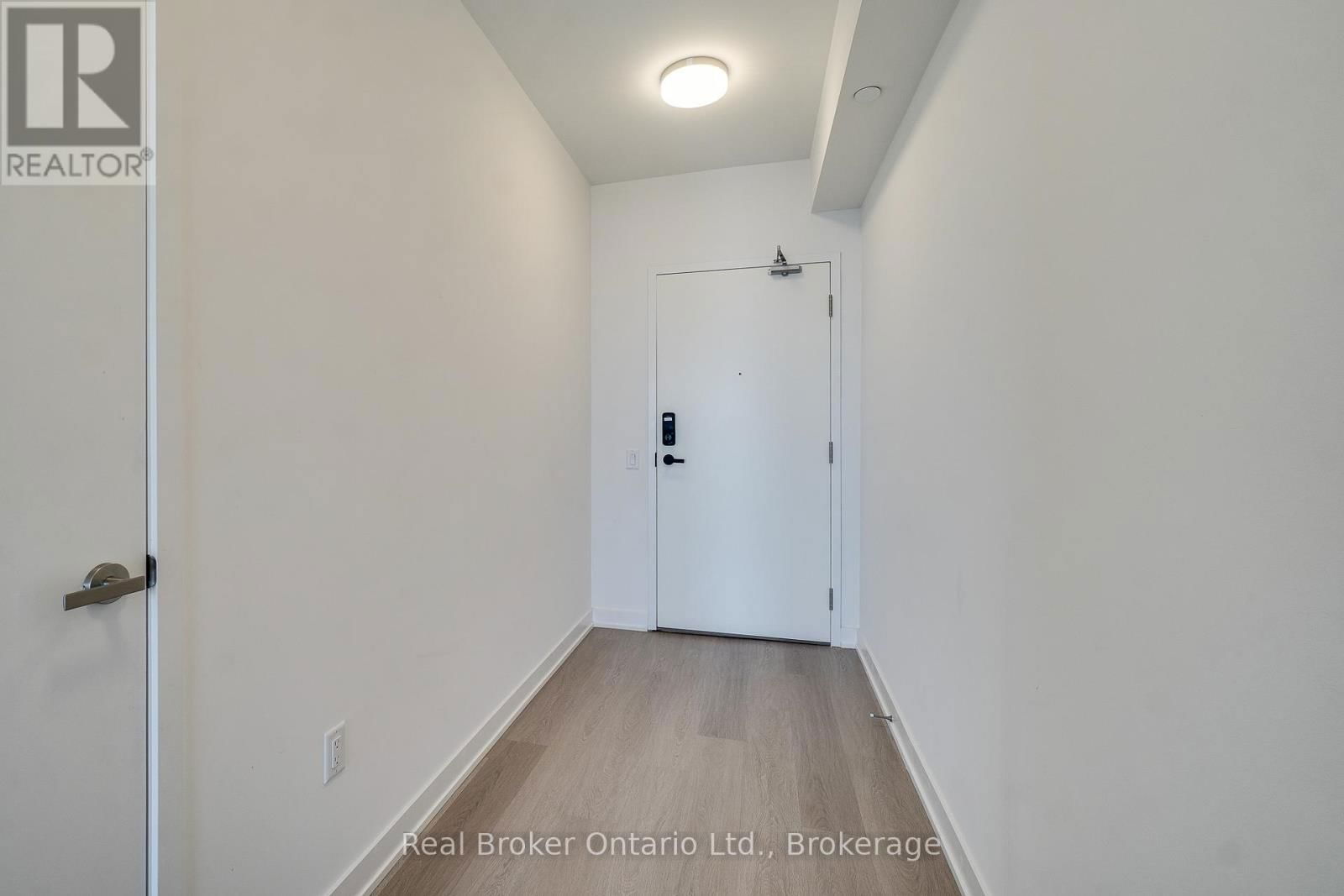 3009 - 3883 QUARTZ ROAD Image 6