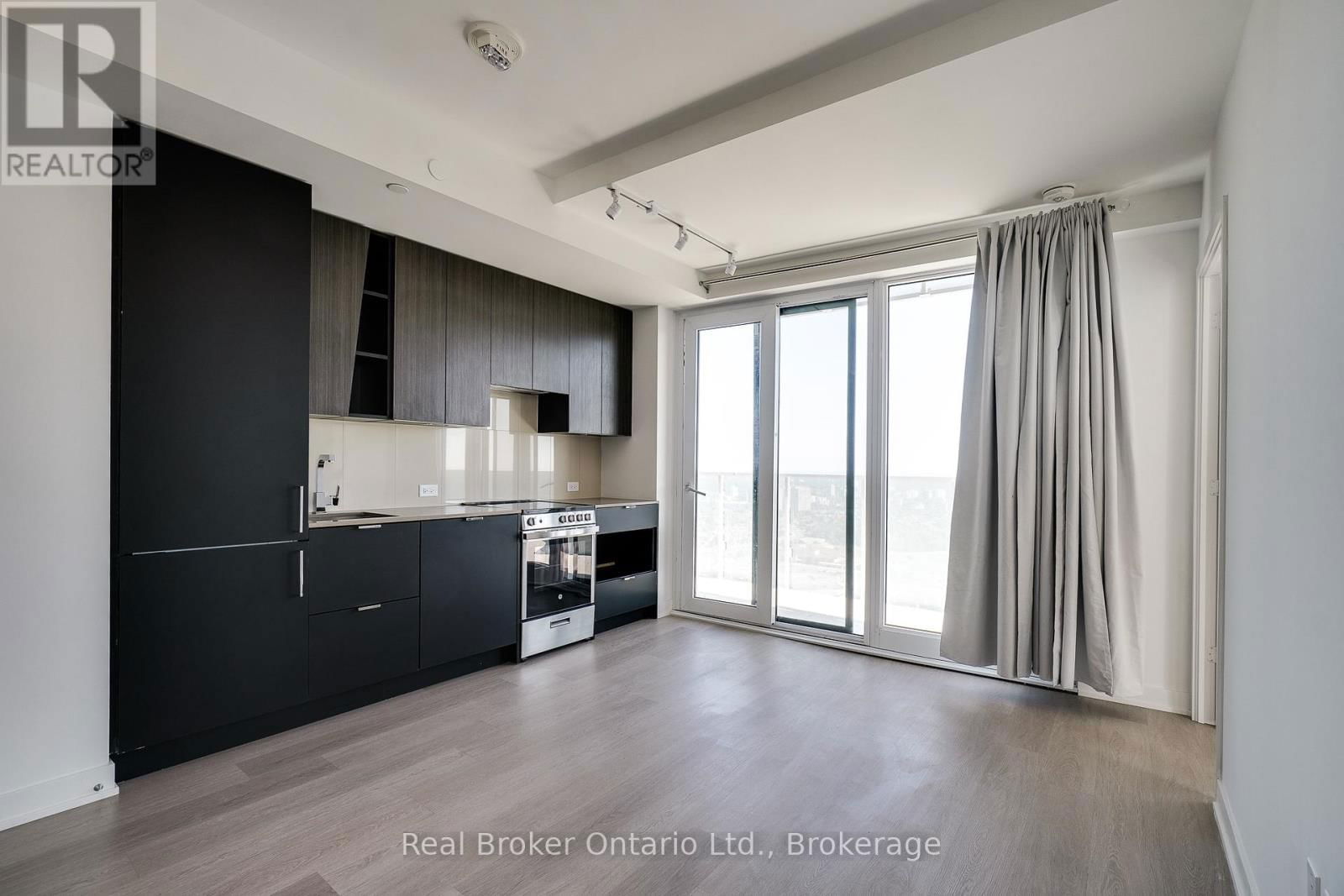 3009 - 3883 QUARTZ ROAD Image 7