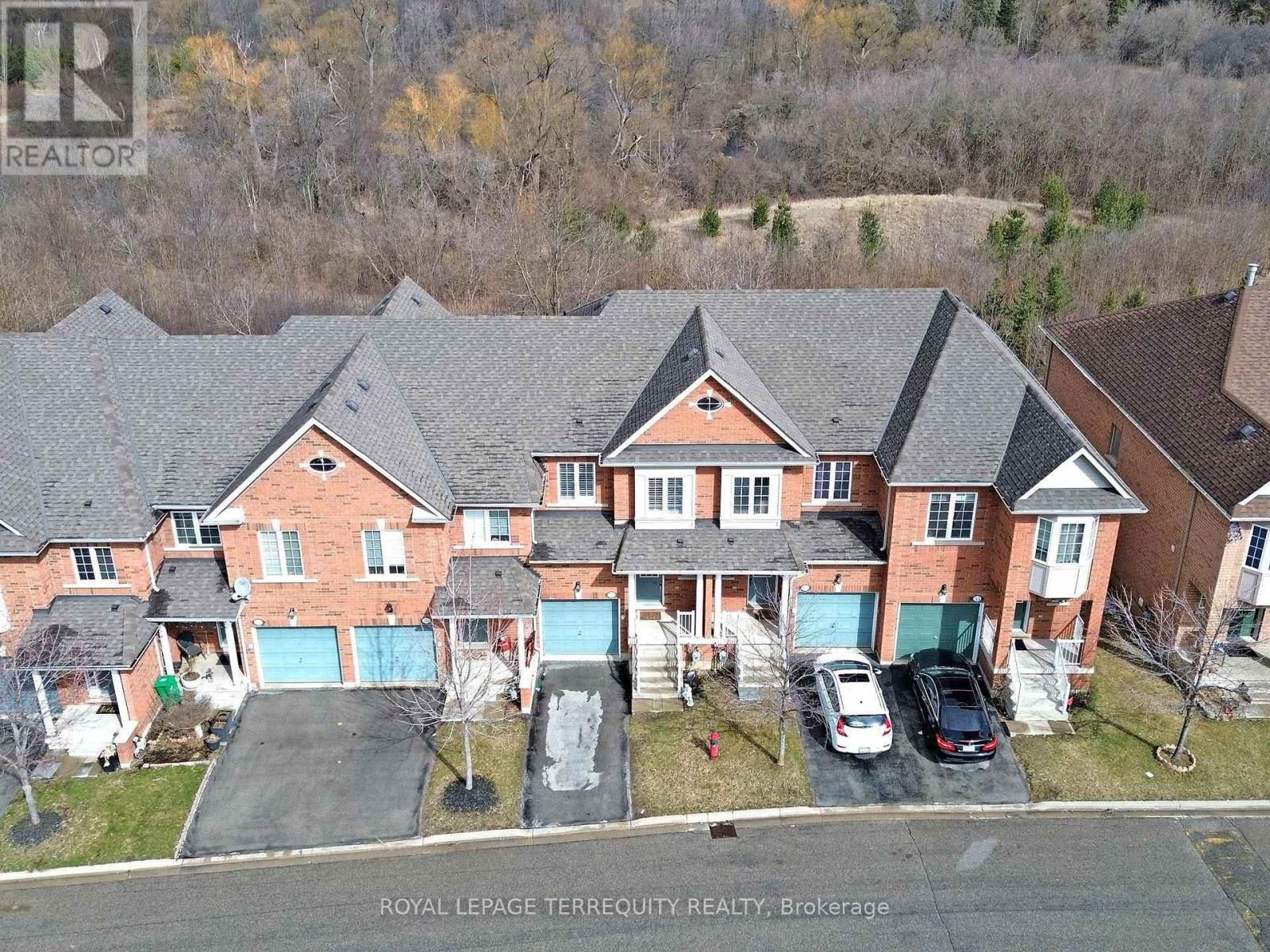 57 - 6399 SPINNAKER CIRCLE Image 1