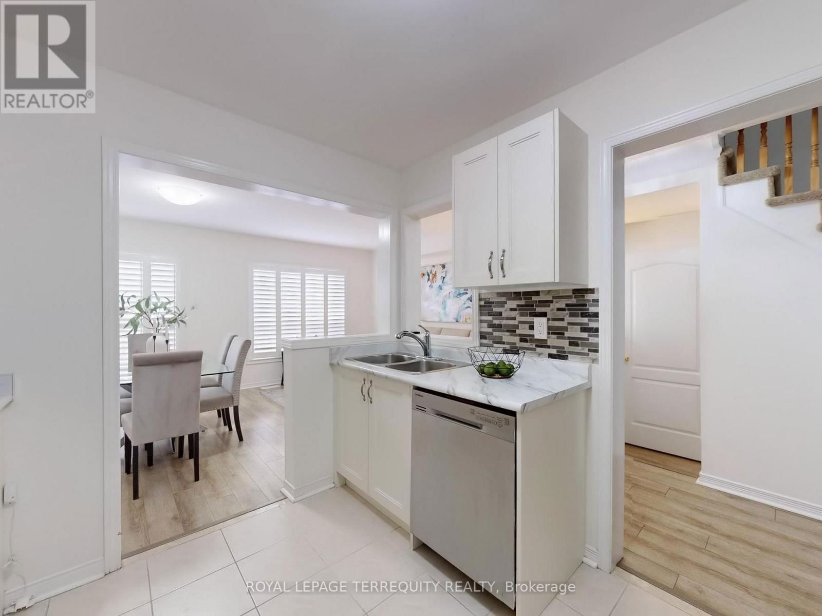57 - 6399 SPINNAKER CIRCLE Image 10