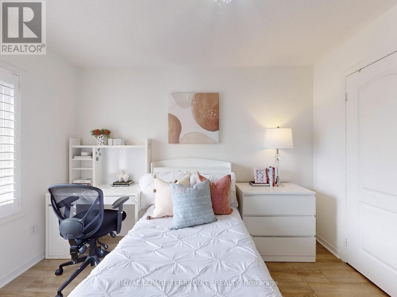 57 - 6399 SPINNAKER CIRCLE Image 19