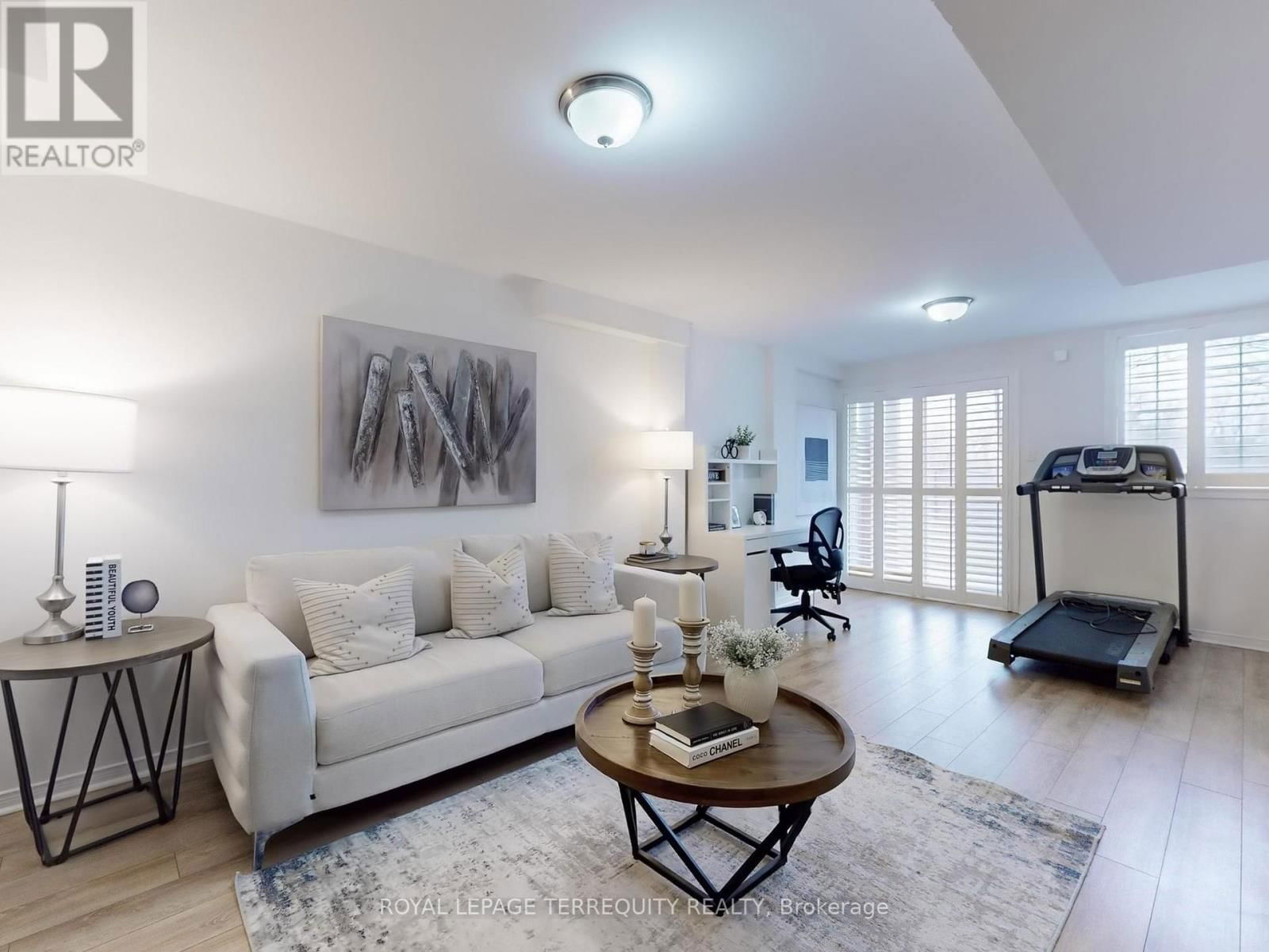 57 - 6399 SPINNAKER CIRCLE Image 28