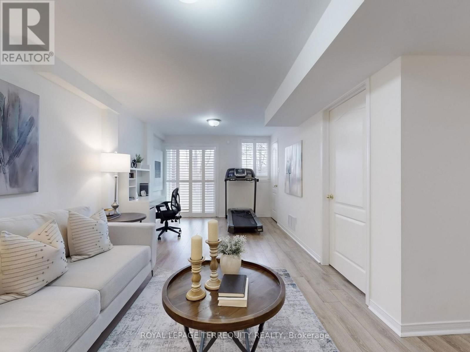 57 - 6399 SPINNAKER CIRCLE Image 31