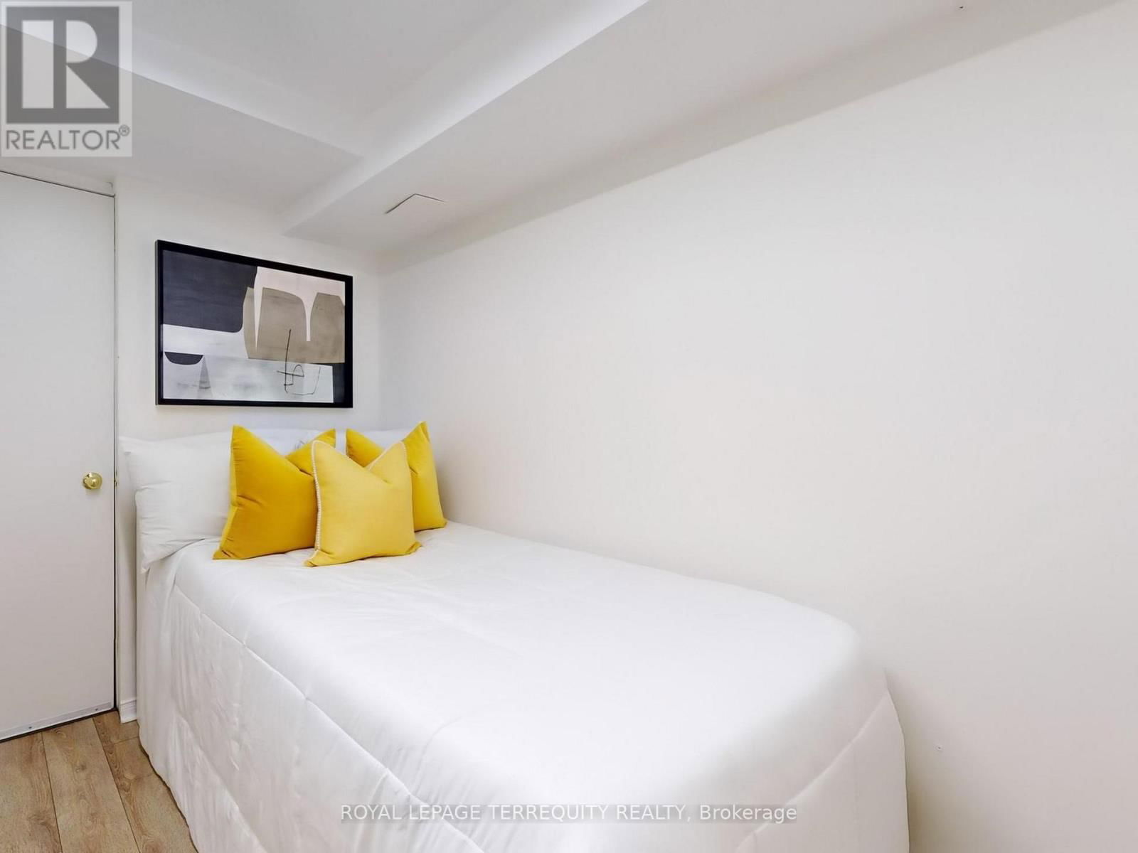 57 - 6399 SPINNAKER CIRCLE Image 33