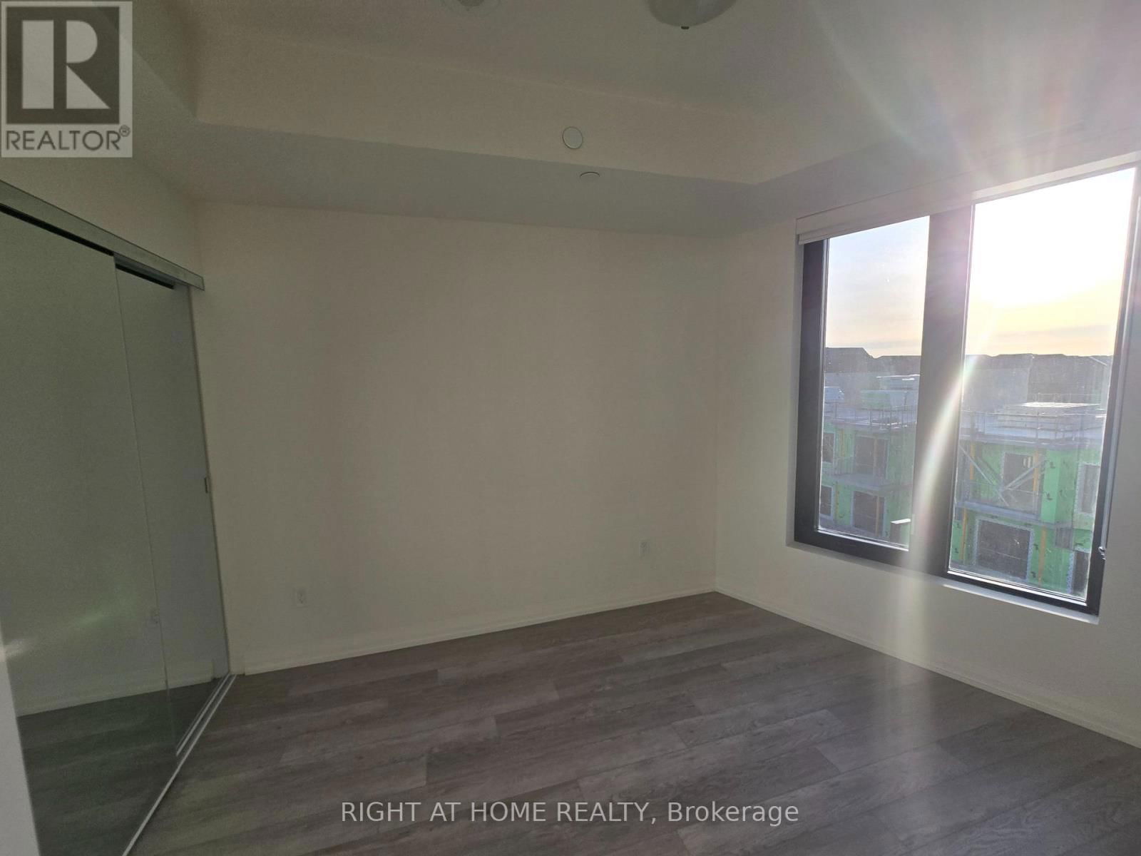 312 - 3006 WILLIAM CUTMORE BOULEVARD Image 18