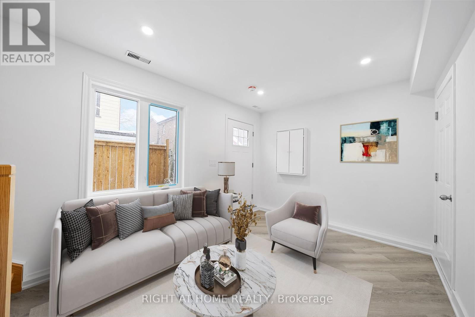 134 MILLICENT STREET Image 18
