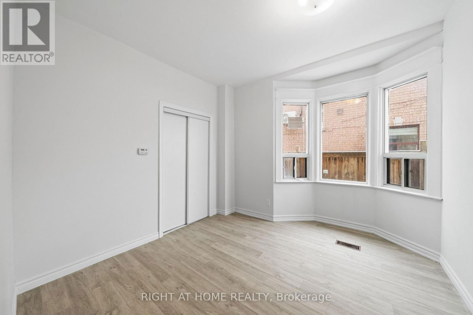 134 MILLICENT STREET Image 30