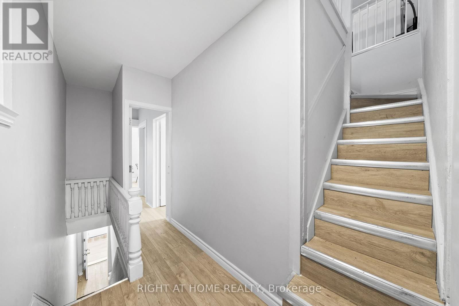 134 MILLICENT STREET Image 46