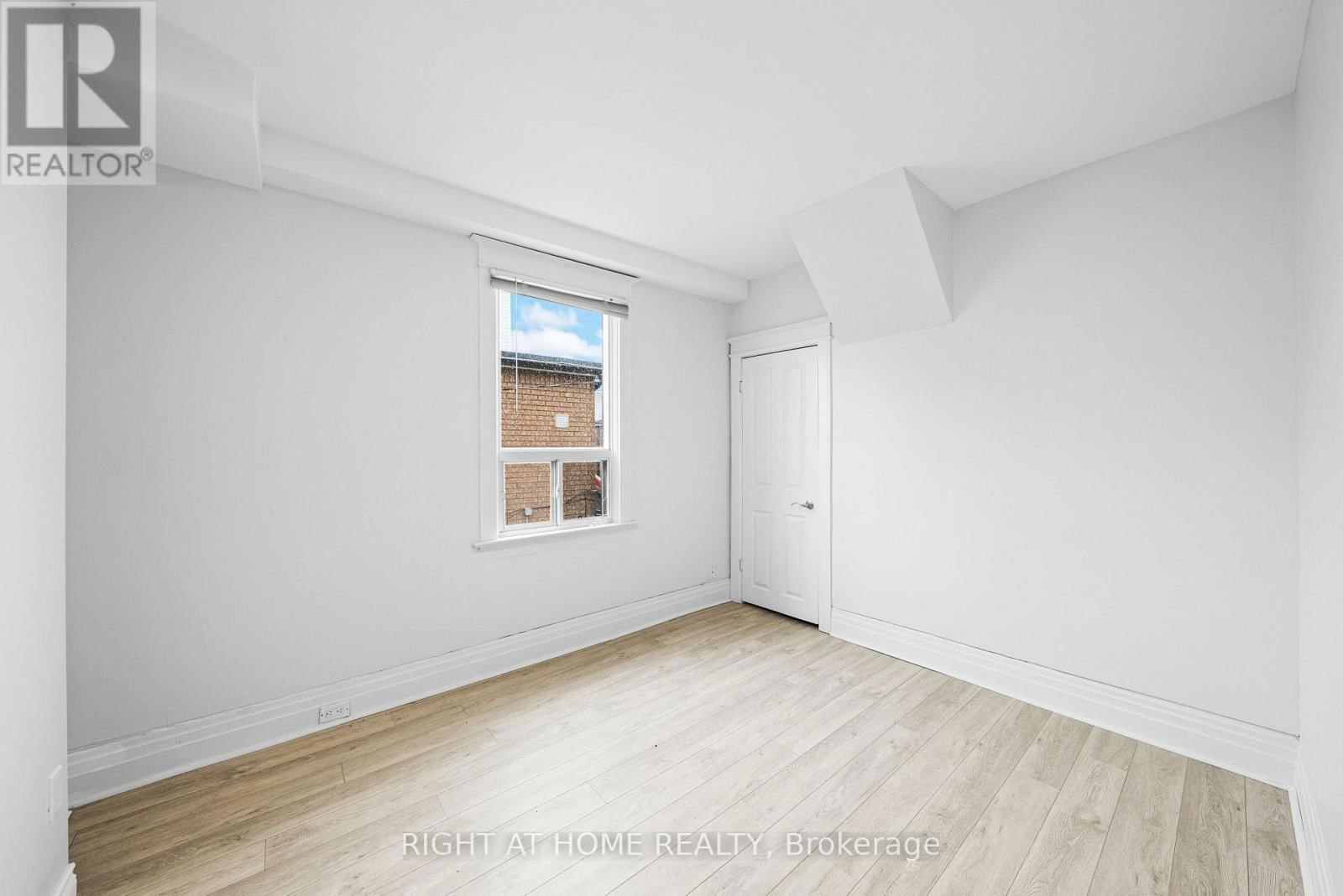 134 MILLICENT STREET Image 47