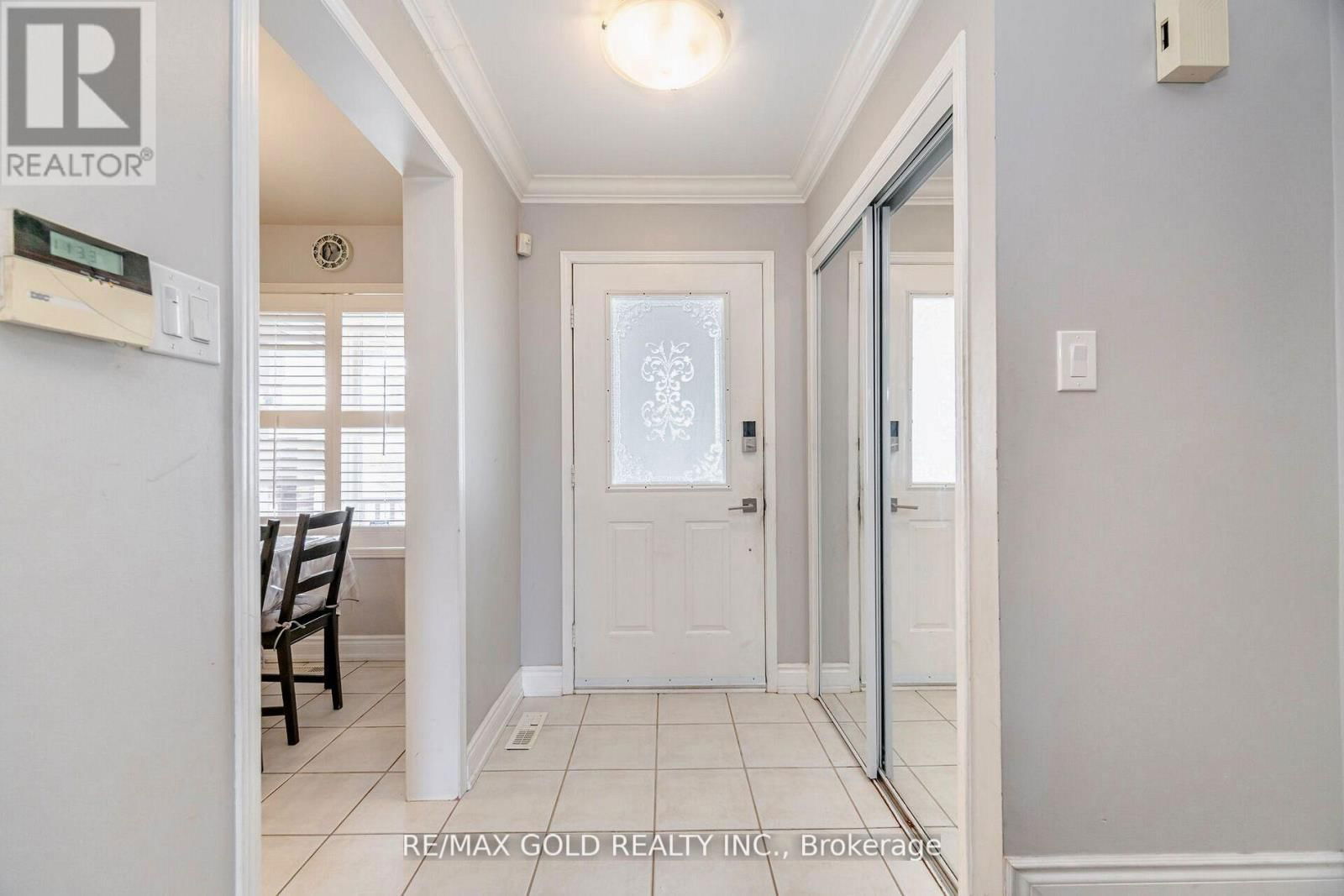 5352 BUSHELGROVE CIRCLE Image 4