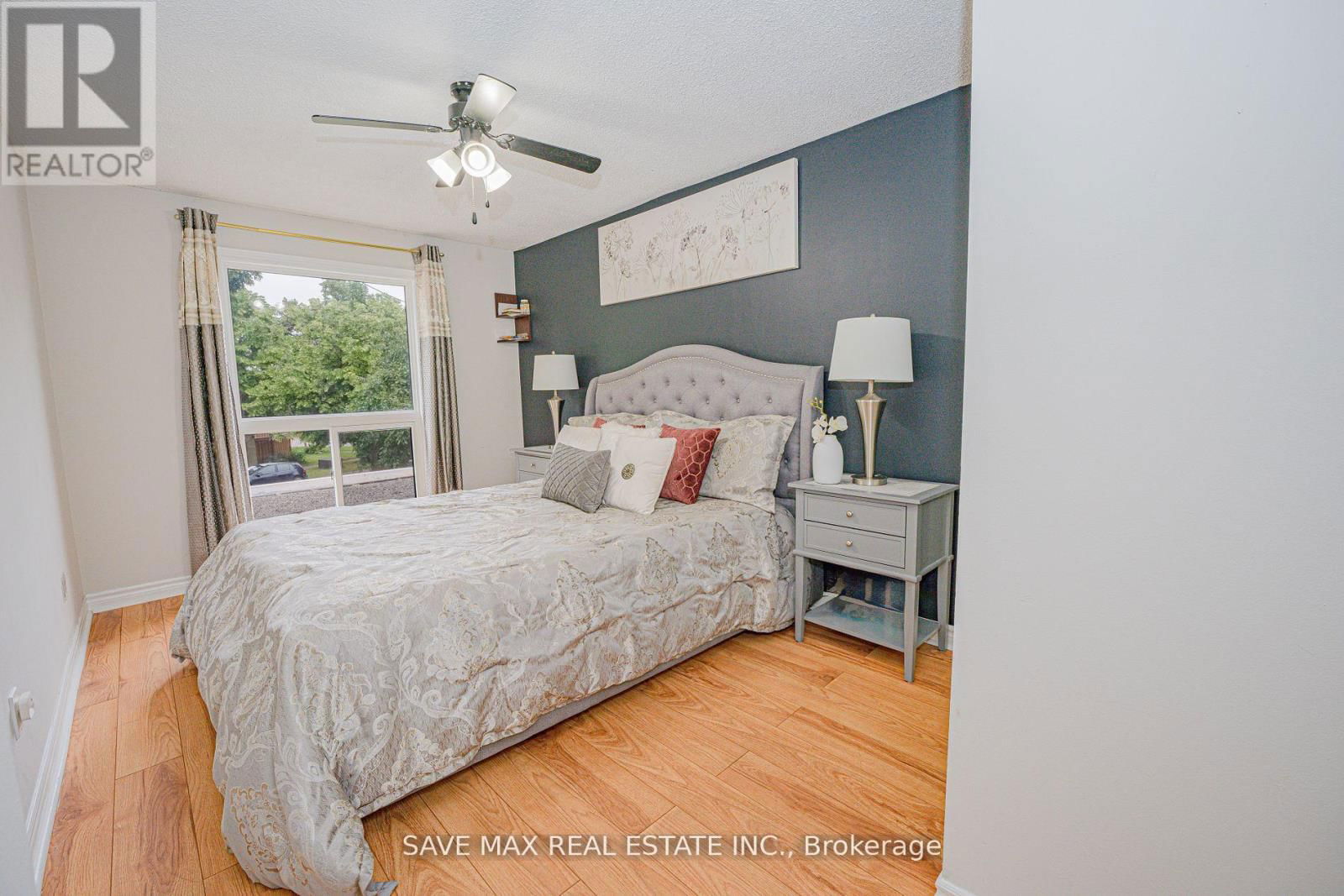8 JOANNE COURT Image 21