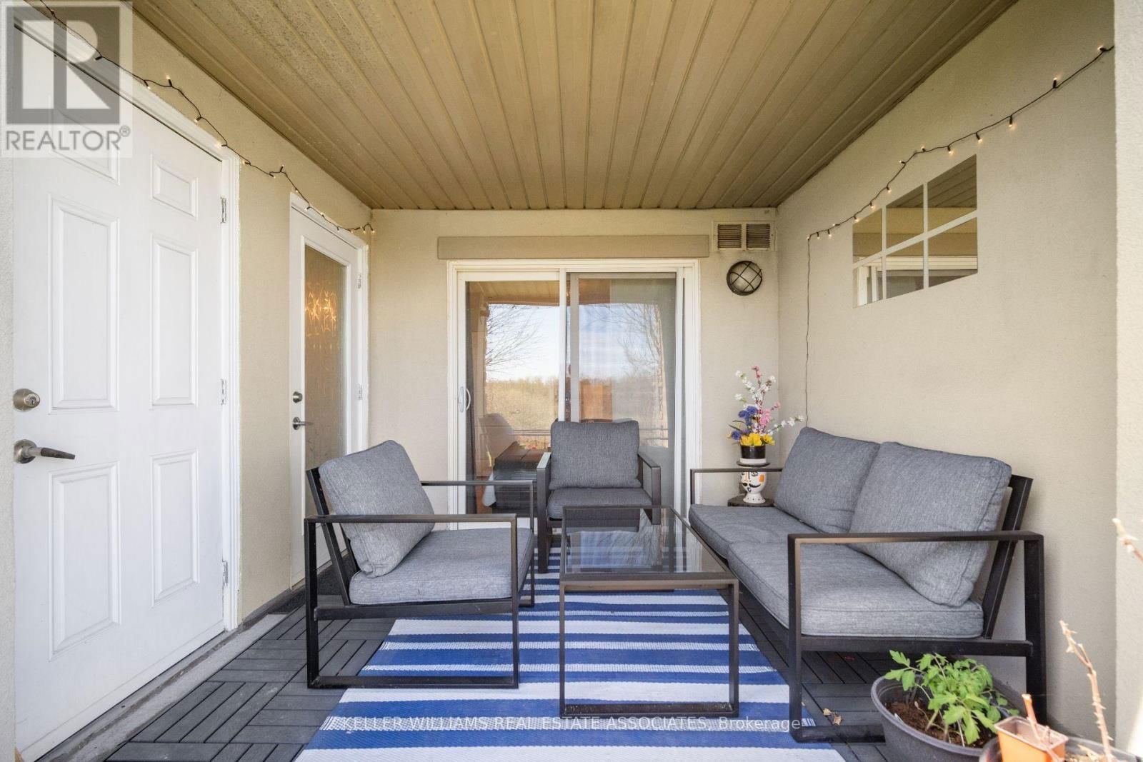 1106 - 8 DAYSPRING CIRCLE Image 31