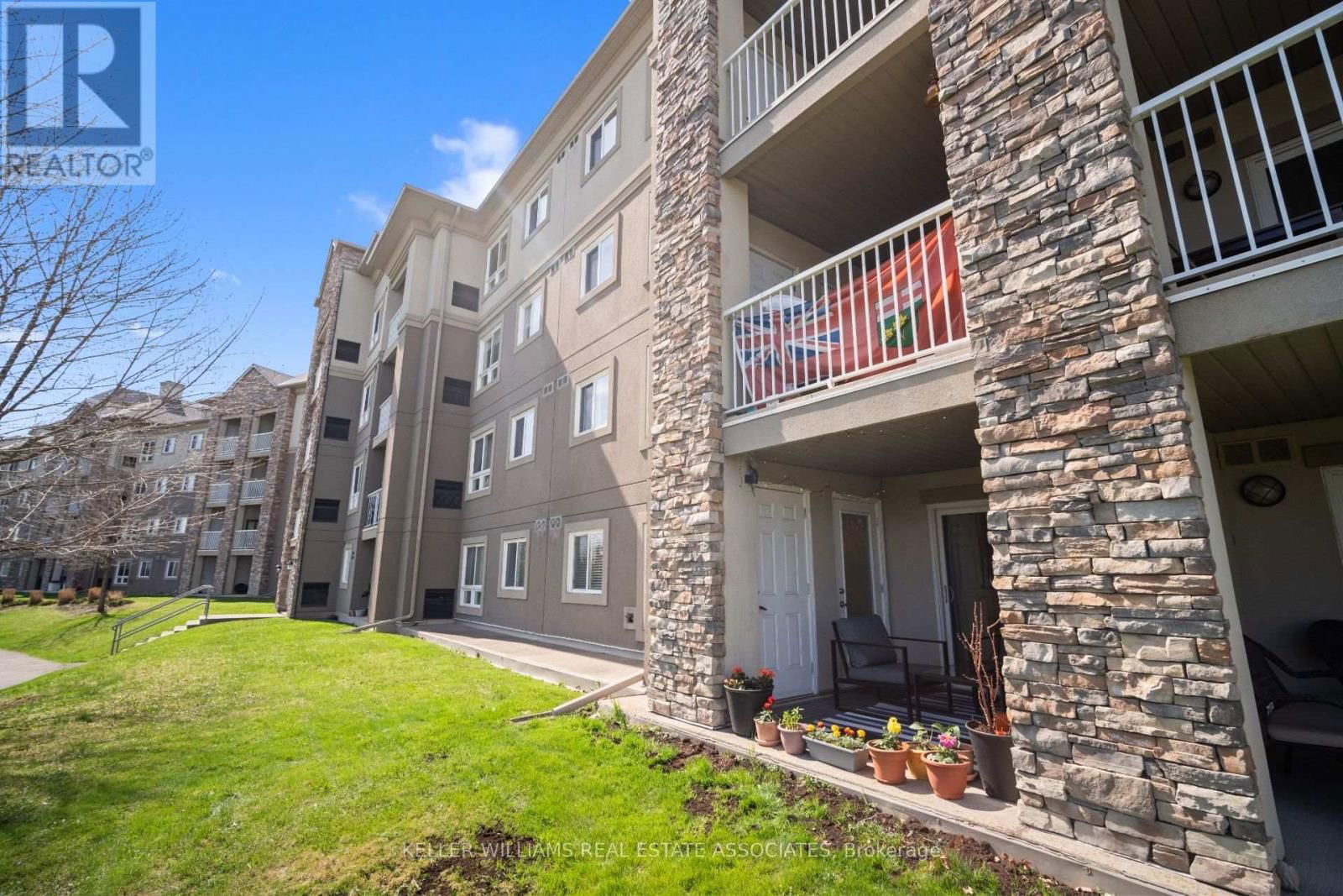 1106 - 8 DAYSPRING CIRCLE Image 36