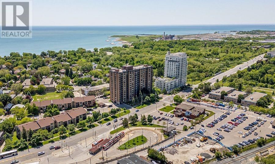1608 - 3845 LAKE SHORE BOULEVARD WEST Image 2