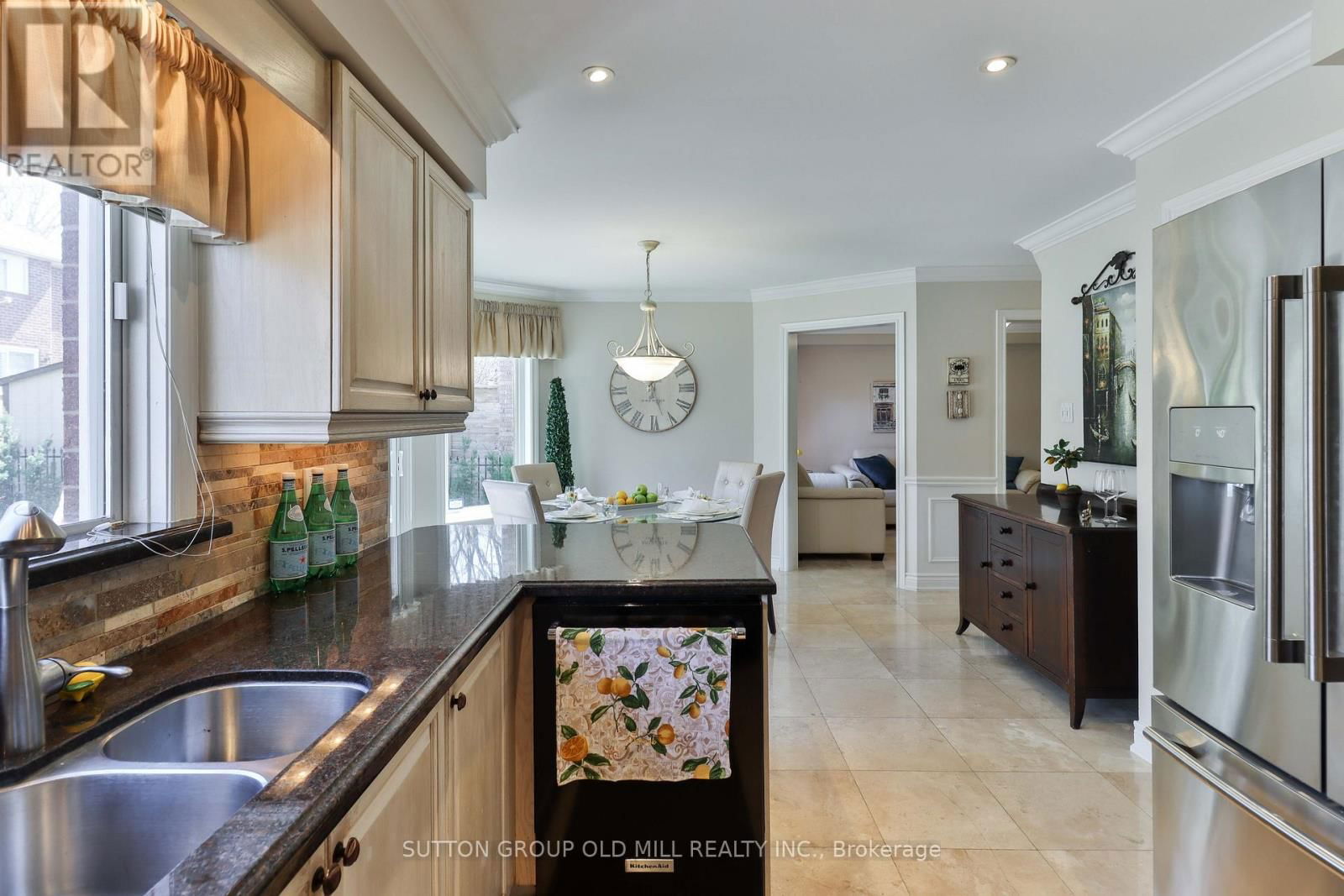 6835 FOREST PARK DRIVE Image 11