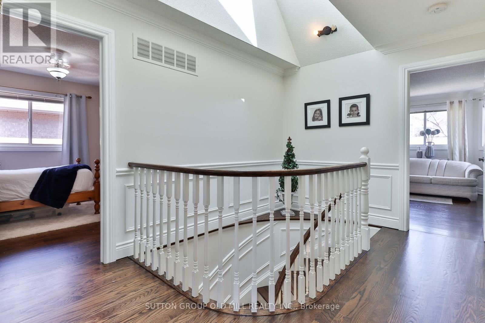 6835 FOREST PARK DRIVE Image 16