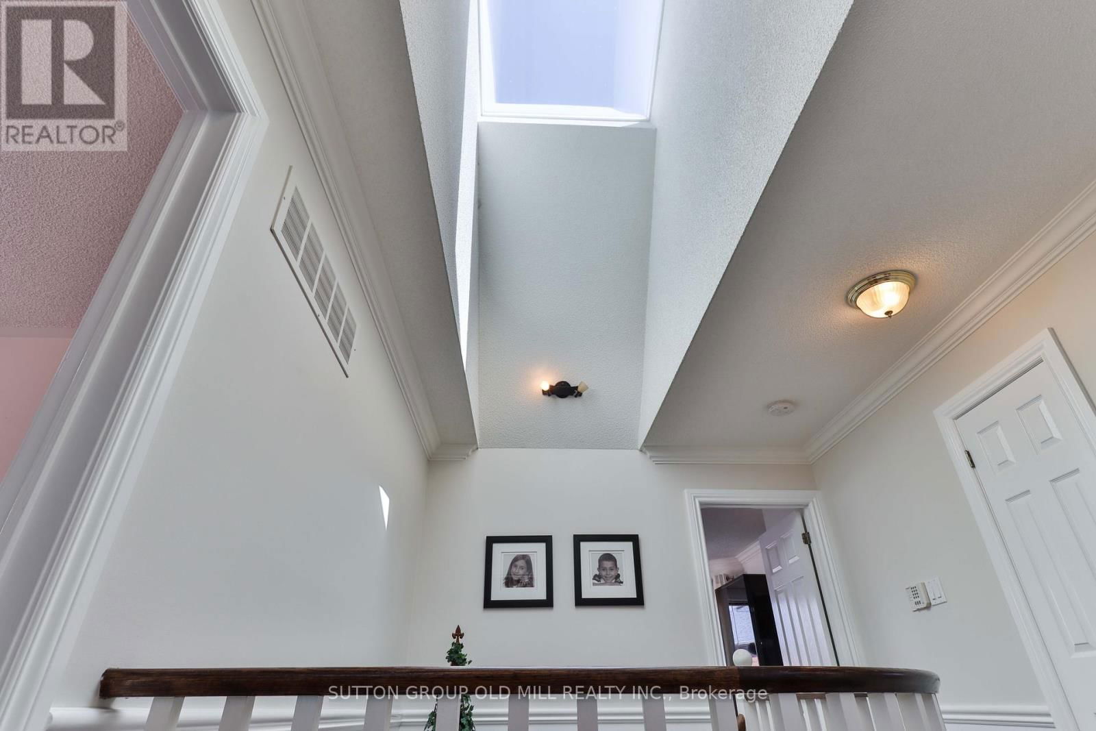 6835 FOREST PARK DRIVE Image 17