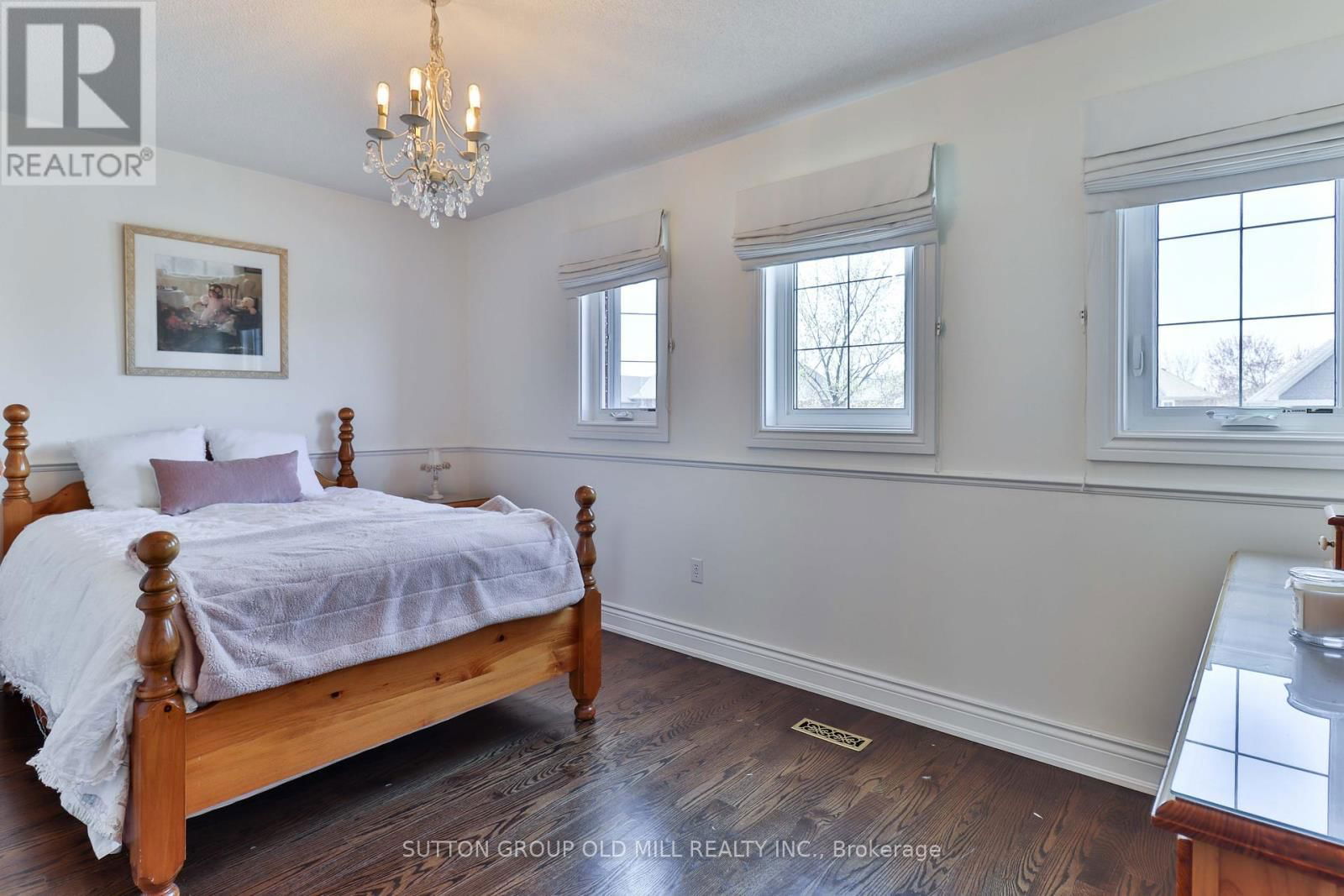 6835 FOREST PARK DRIVE Image 18