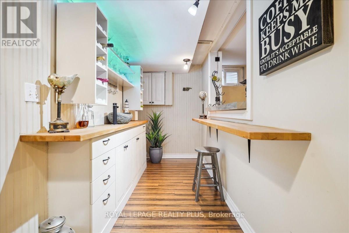 2409 SPEYSIDE DRIVE Image 23